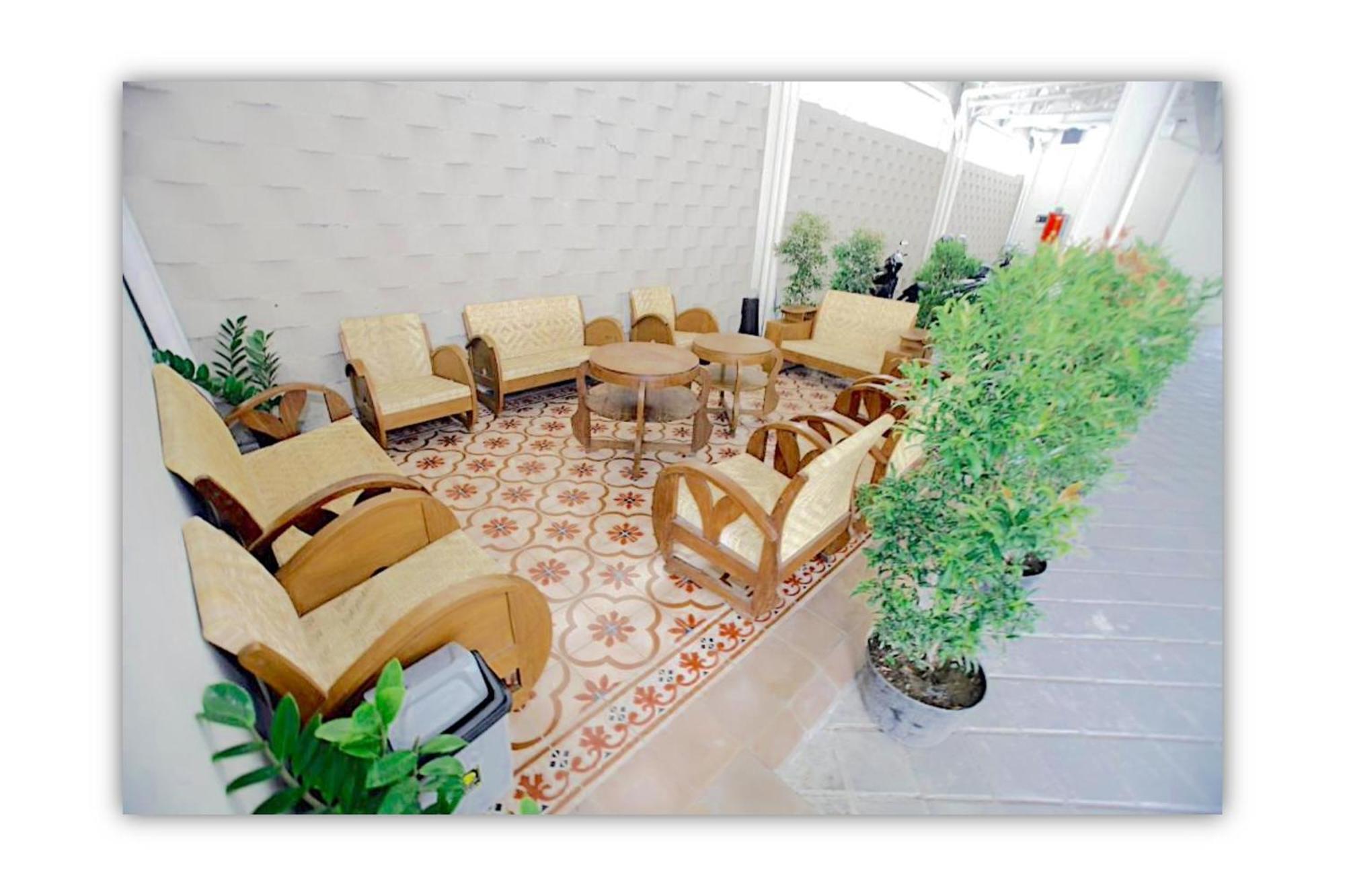 Rumah Kandjani By Makati Kejayan Εξωτερικό φωτογραφία